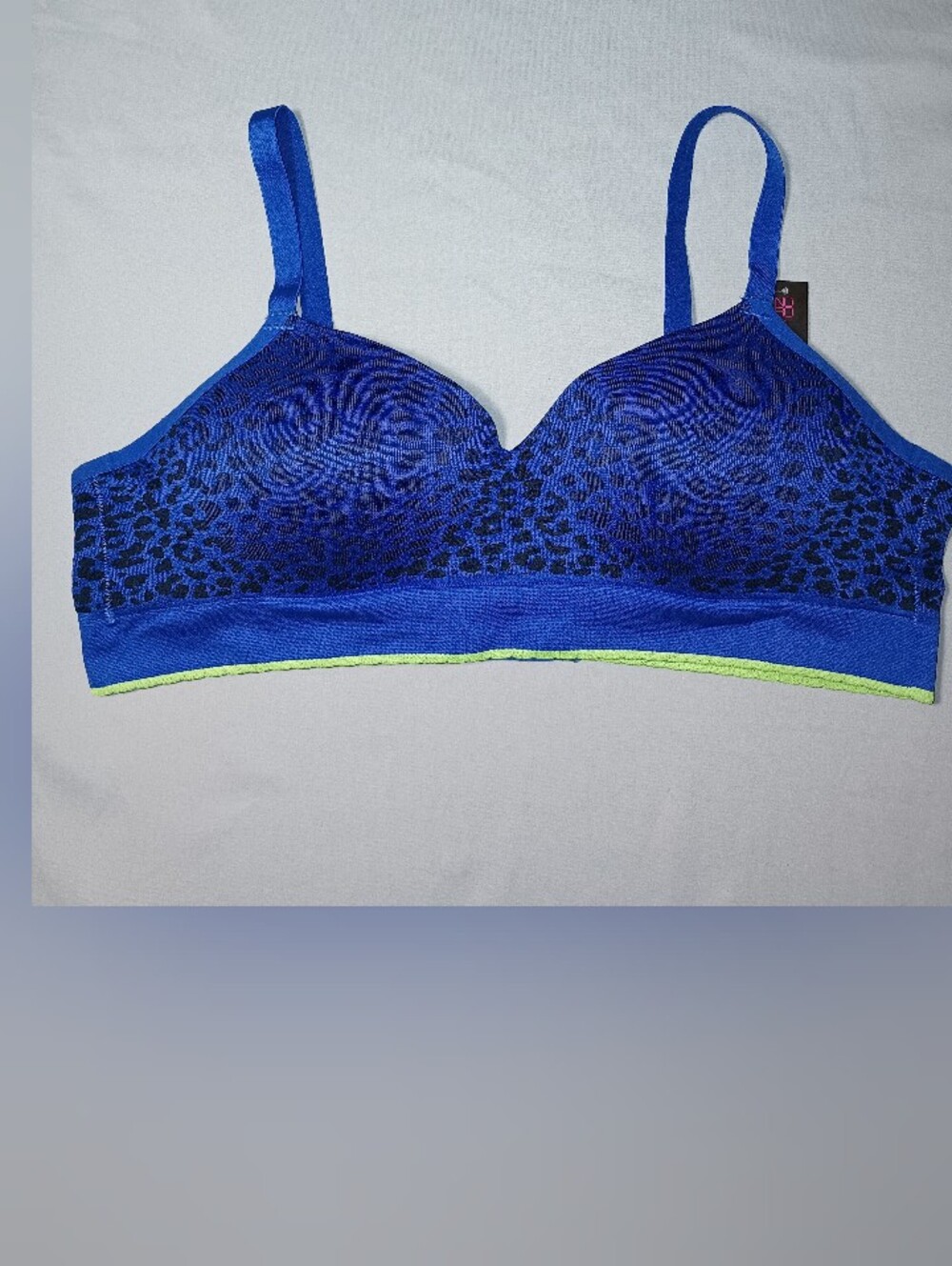 No Boundaries Women's Comfy Wireless Blue Cheetah Print Bra